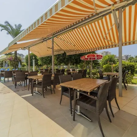 Lovely Flat With Shared Pools In 4* Alanya