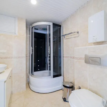 Lovely Flat With Shared Pools In 4* Alanya