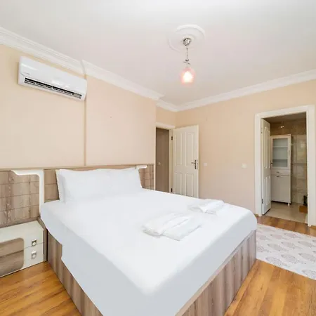 Lovely Flat With Shared Pools In Hotel Alanya