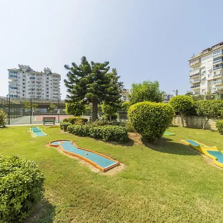 Lovely Flat With Shared Pools In 4* Alanya
